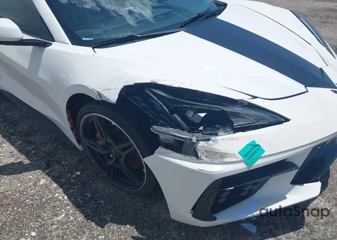 2021 Chevrolet Corvette Stingray Rwd 1Lt from USA, damaged, VIN 1G1YA2D45M5102209